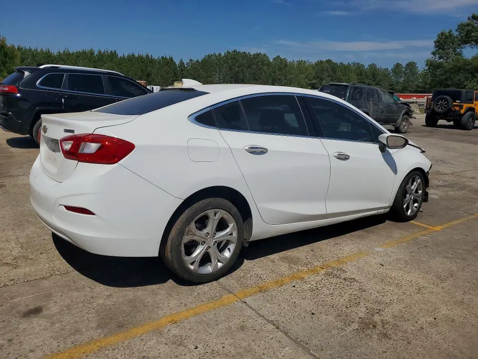 2017 CHEVROLET CRUZE PREMIER  
