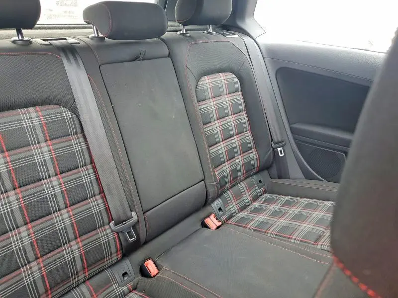 2016 VOLKSWAGEN GTI S  