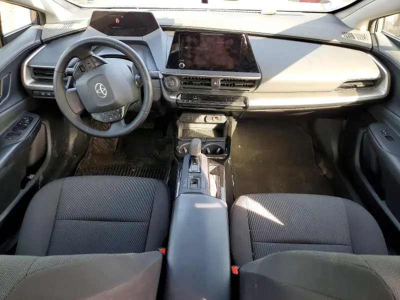 2024 TOYOTA PRIUS LE  