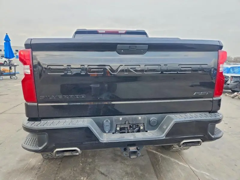 2021 CHEVROLET SILVERADO K1500 RST  