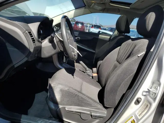 2013 TOYOTA COROLLA BASE  