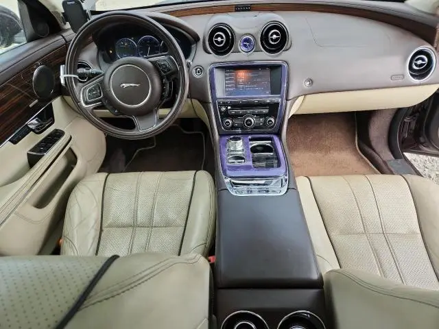 2011 JAGUAR XJL   