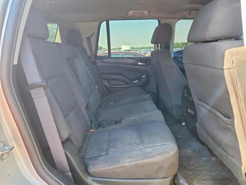 2017 GMC YUKON SLE  