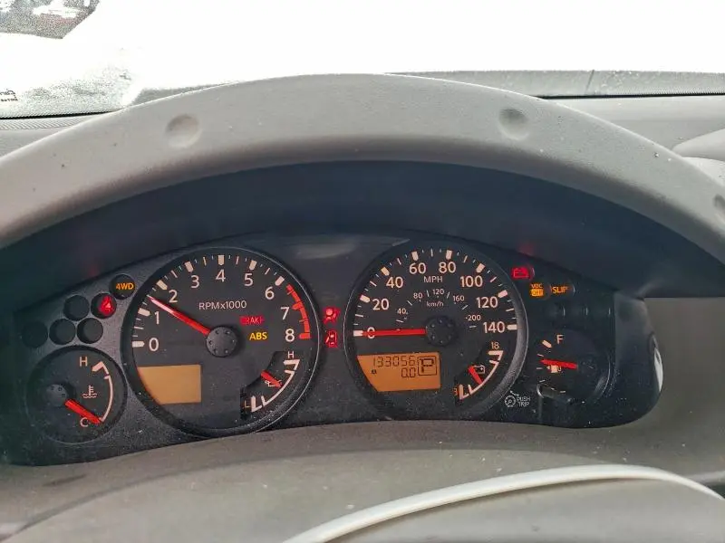 2011 NISSAN FRONTIER S  