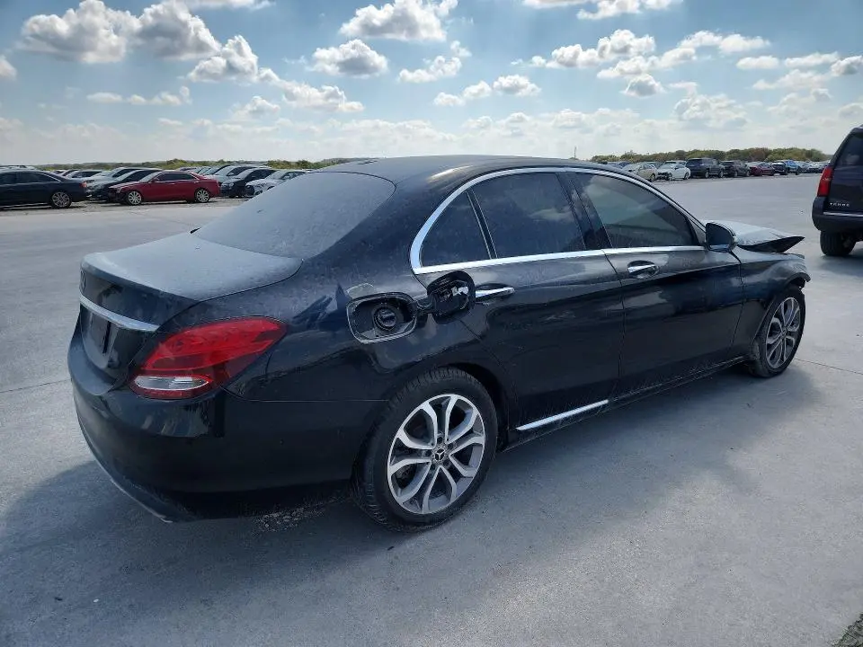 2018 MERCEDES-BENZ C 300  