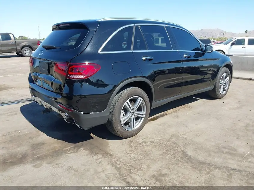 2022 MERCEDES-BENZ GLC 300 SUV
