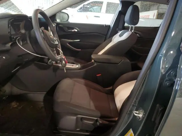 2025 CHEVROLET TRAX LS  