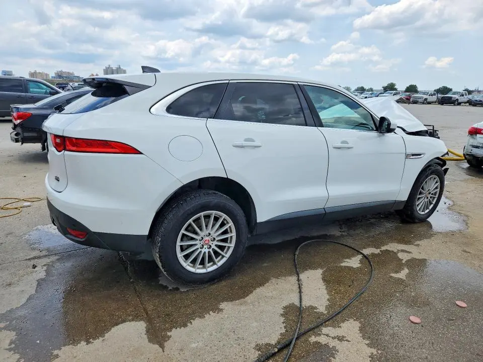2020 JAGUAR F-PACE   