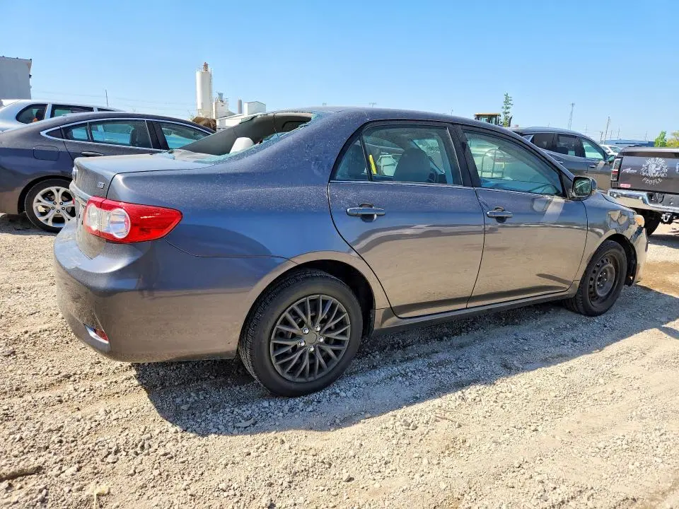 2013 TOYOTA COROLLA LE  