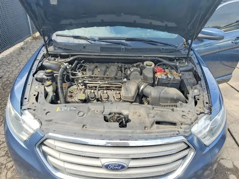 2018 FORD TAURUS SEL  