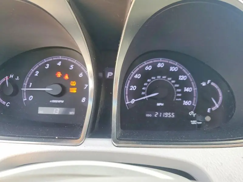 2011 TOYOTA AVALON LIMITED  