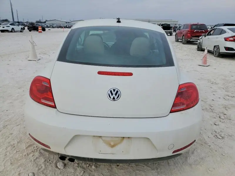 2013 VOLKSWAGEN BEETLE   