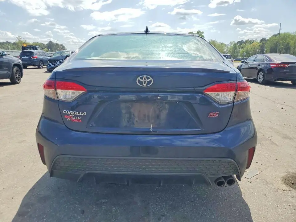 2022 TOYOTA COROLLA SE  