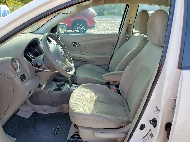 2015 NISSAN VERSA 1.6 SL  