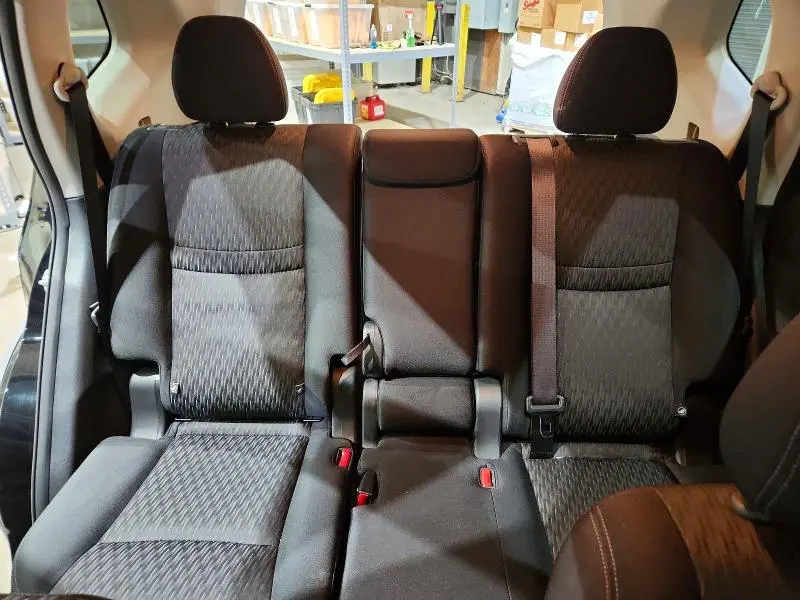 2019 NISSAN ROGUE SV  