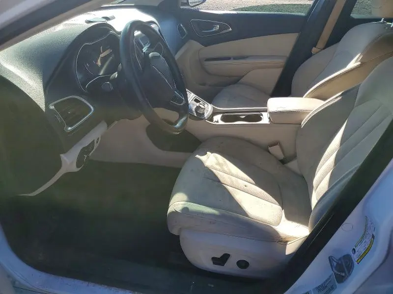 2015 CHRYSLER 200 LIMITED  