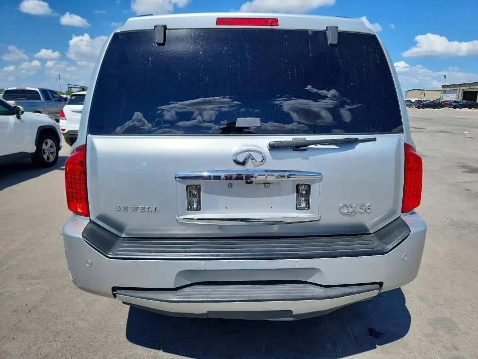 2010 INFINITI QX56 BASE  