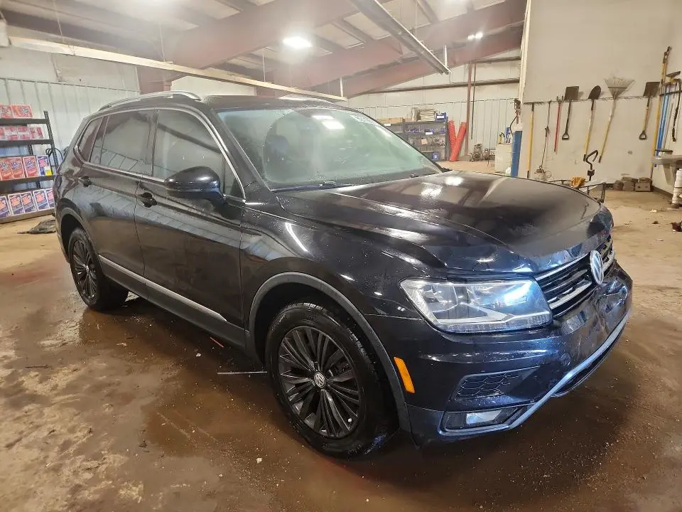 2018 VOLKSWAGEN TIGUAN SE  