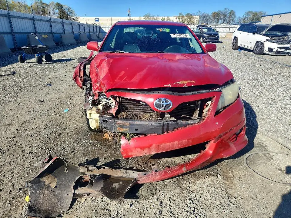 2010 TOYOTA CAMRY SE  