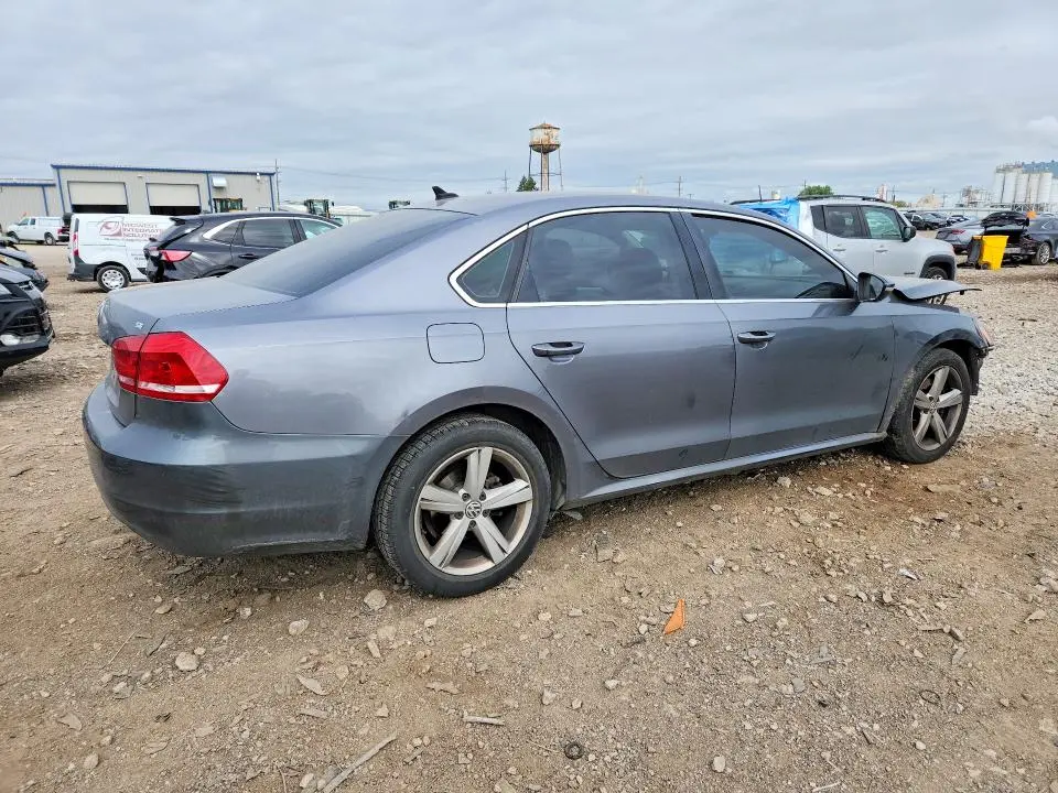 2012 VOLKSWAGEN PASSAT SE  