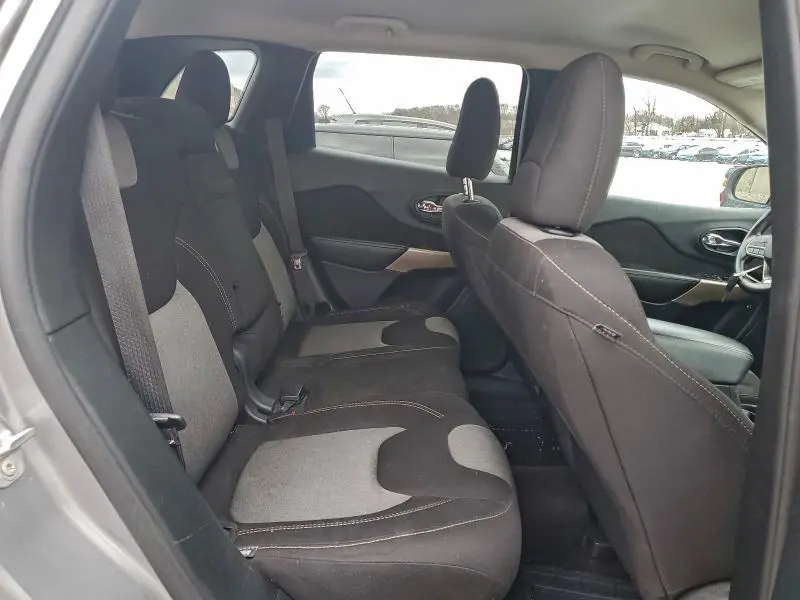 2017 JEEP CHEROKEE SPORT  
