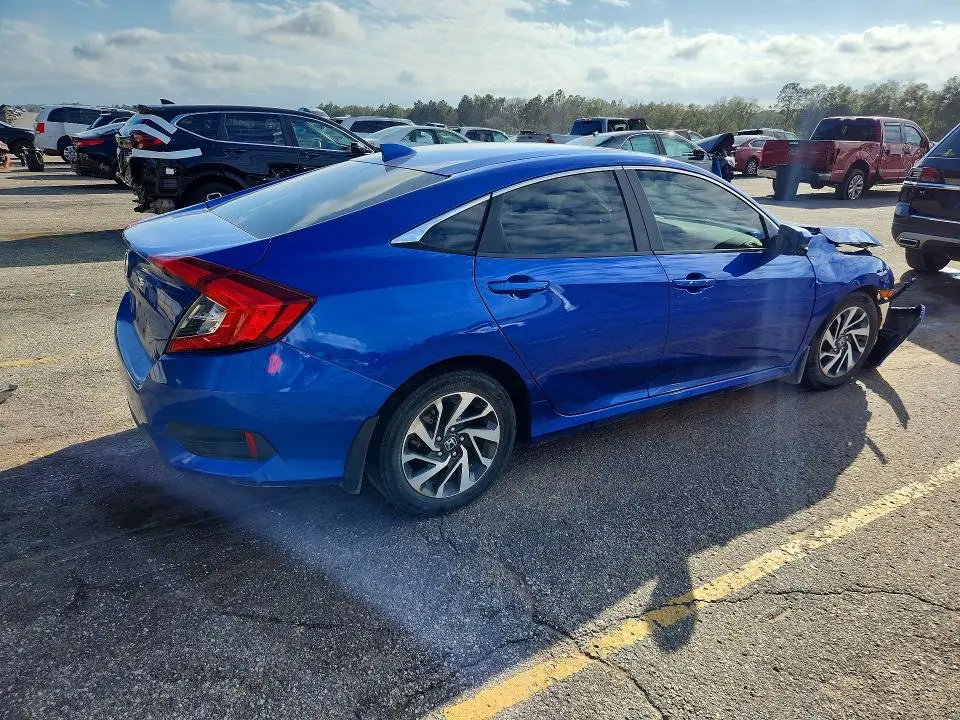 2017 HONDA CIVIC EX  