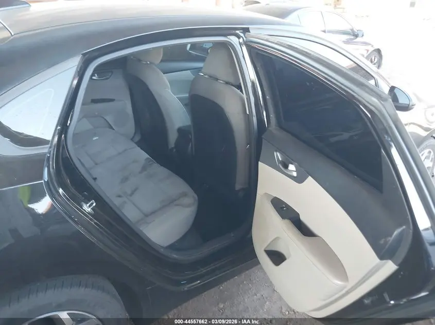 2019 KIA FORTE LXS