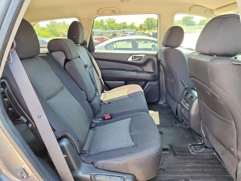 2018 NISSAN PATHFINDER S  