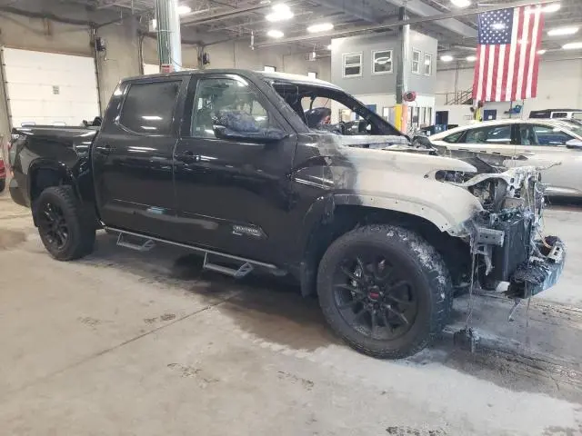 2024 TOYOTA TUNDRA CREWMAX LIMITED  