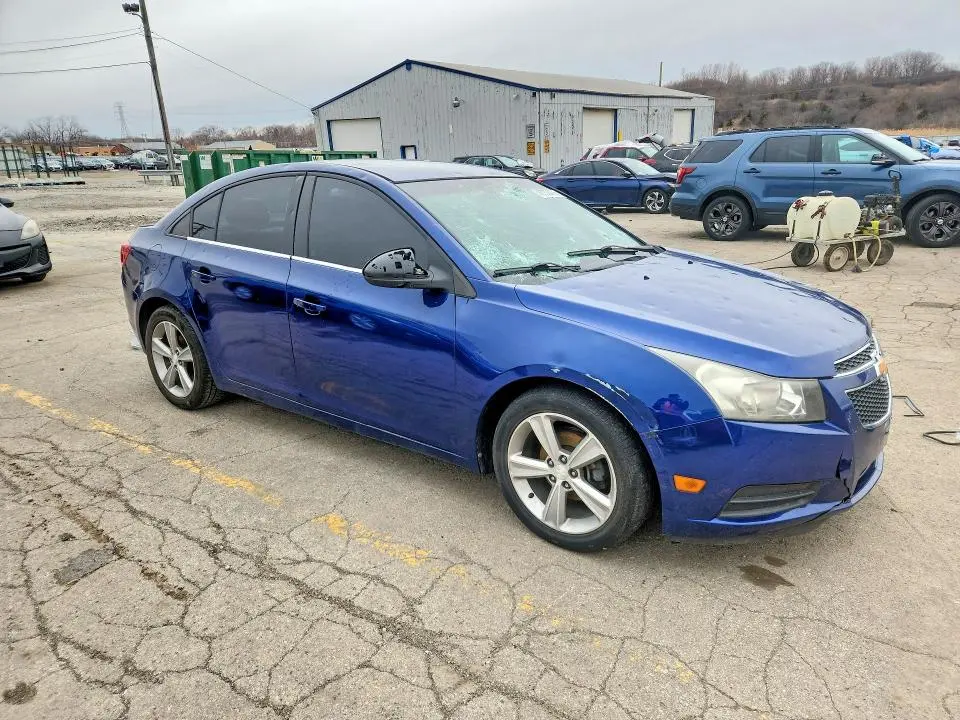 2012 CHEVROLET CRUZE LT  