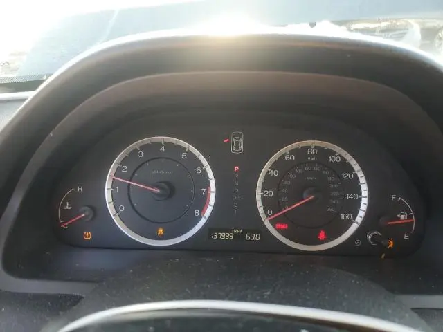 2011 HONDA ACCORD LXP  