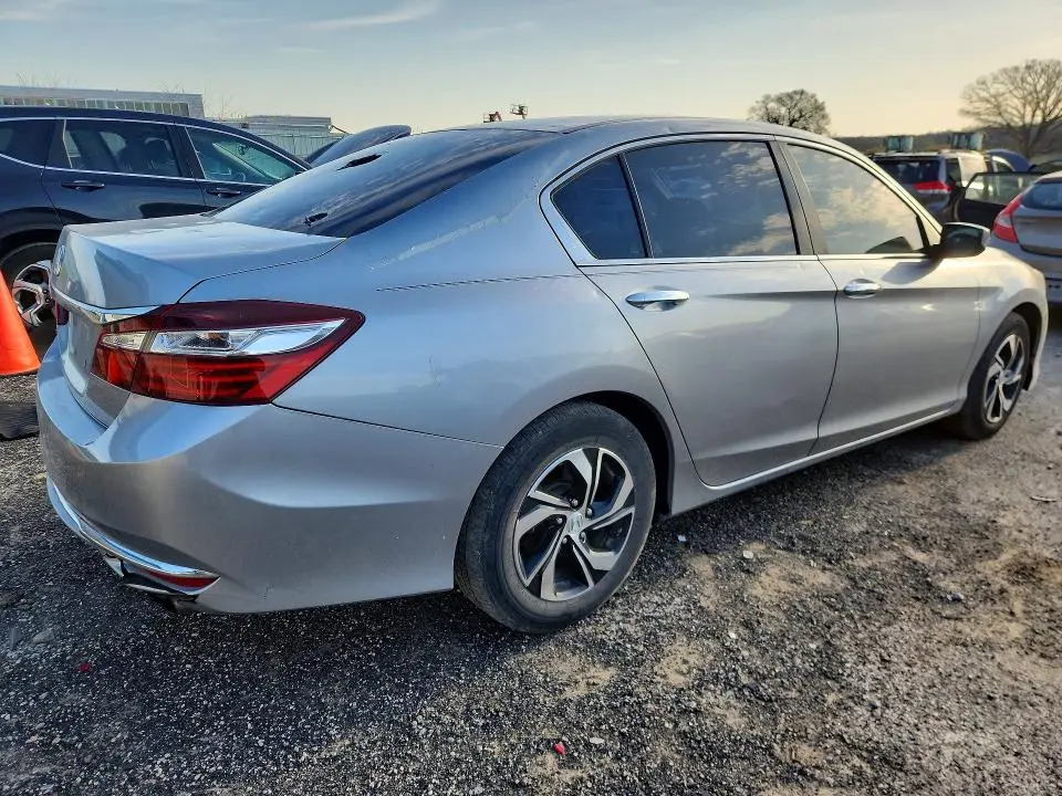 2017 HONDA ACCORD LX  