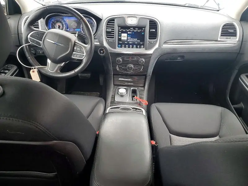 2019 CHRYSLER 300 TOURING  