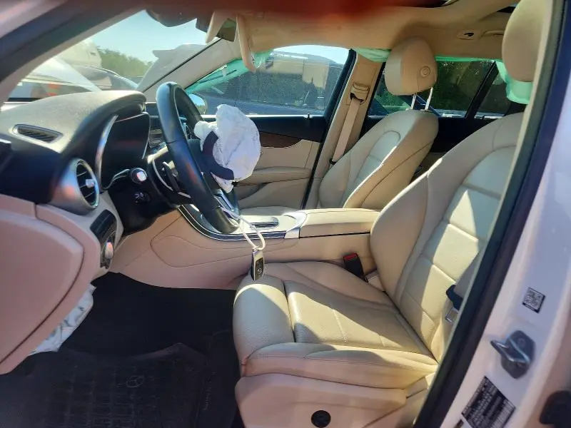 2021 MERCEDES-BENZ GLC 300 4MATIC  