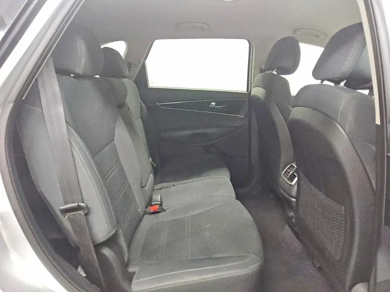 2016 KIA SORENTO L  