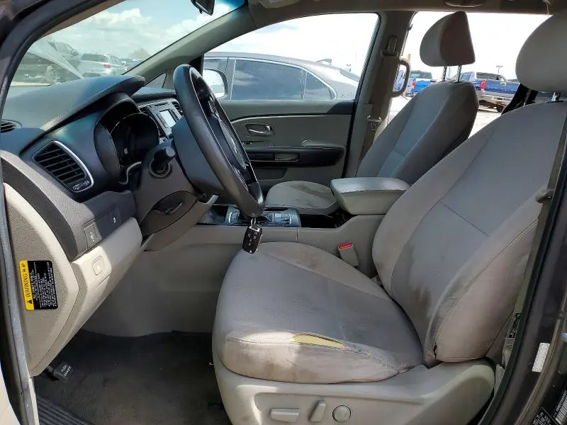 2016 KIA SEDONA LX  
