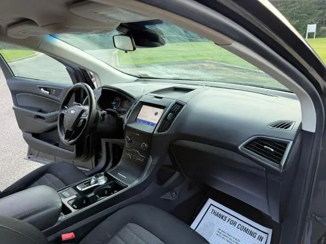 2020 FORD EDGE SE  