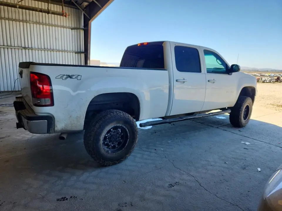 2013 GMC SIERRA K2500 SLT  