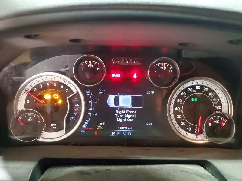 2014 RAM 1500 SLT  