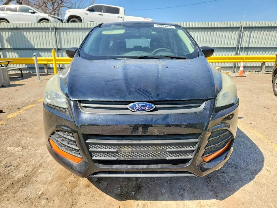2016 FORD ESCAPE S  