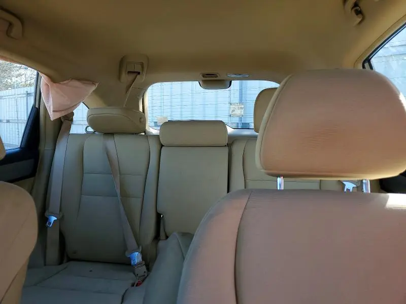 2011 HONDA CR-V LX  