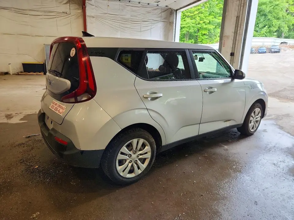 2020 KIA SOUL LX  