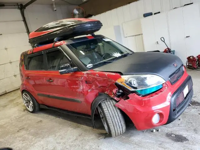 2013 KIA SOUL +  