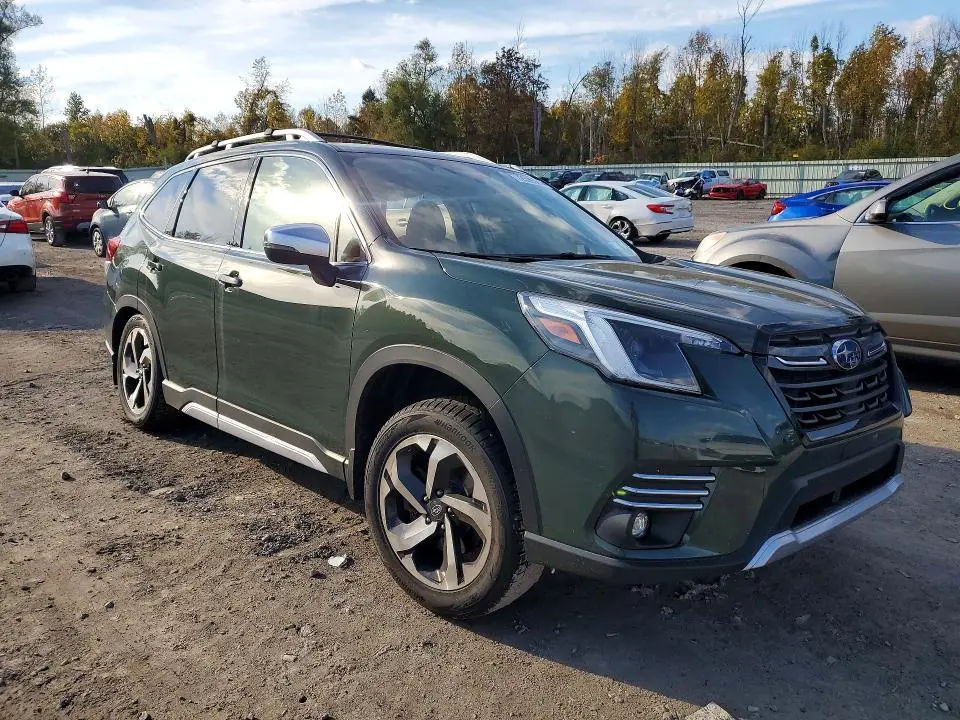 2023 SUBARU FORESTER TOURING  