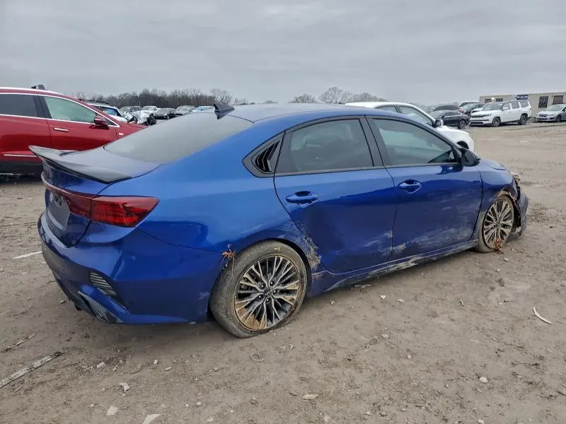 2024 KIA FORTE GT LINE  