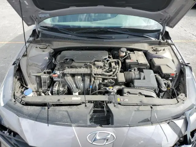 2023 HYUNDAI ELANTRA SEL  