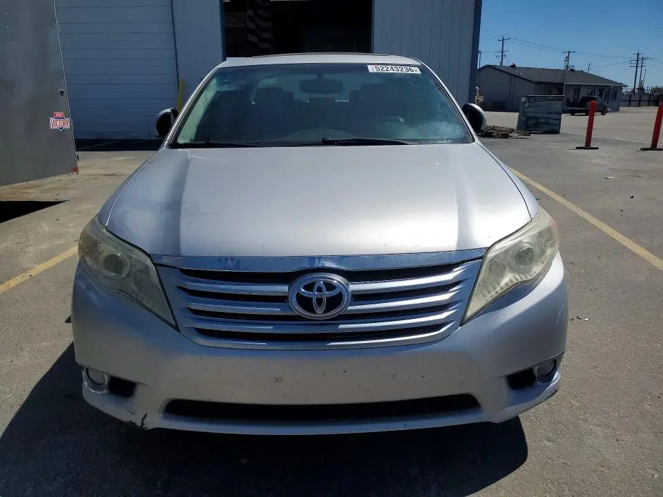 2011 TOYOTA AVALON BASE  