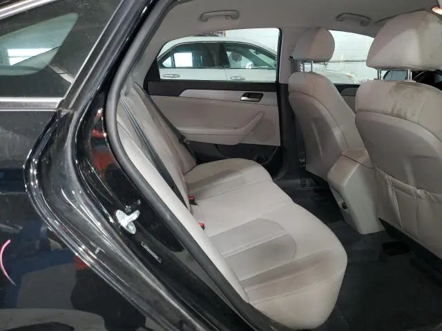 2019 HYUNDAI SONATA SE  