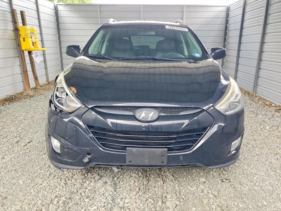 2015 HYUNDAI TUCSON SE  
