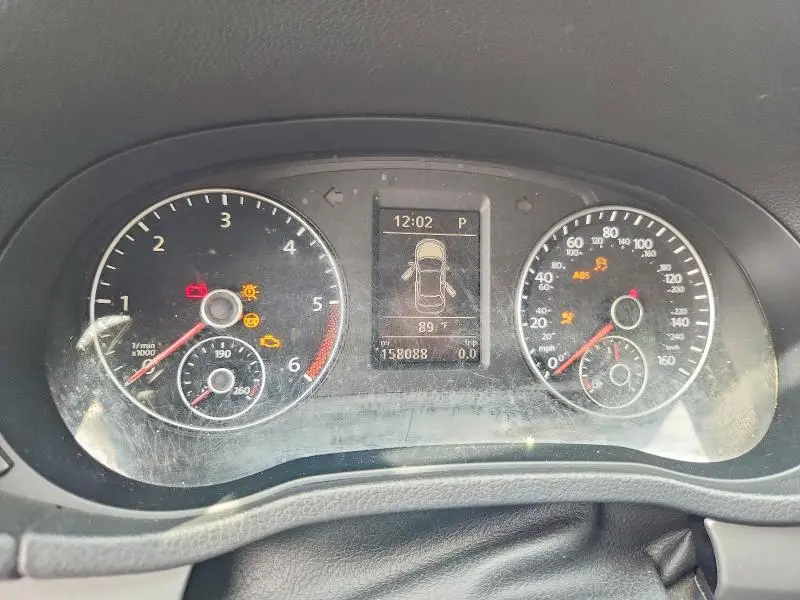 2015 VOLKSWAGEN PASSAT SE  